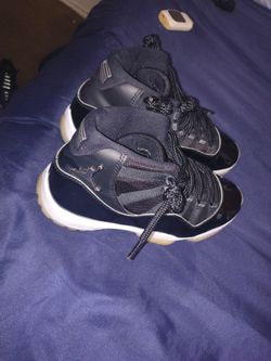 Jordan 11s Size 8