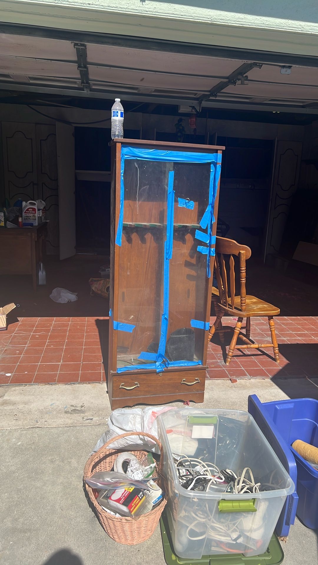 Gun case With key - Works $75