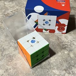GAN356 i3 Smart Cube 