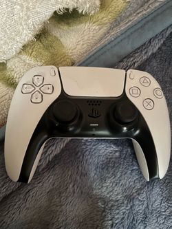 PS5 controller