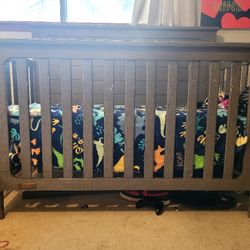 Baby Crib Comes With Matress