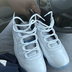Jordan 11s 