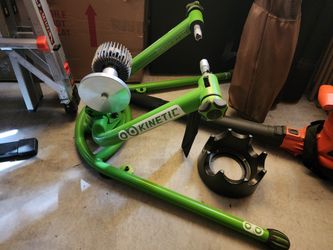 Kinetic Bluetooth Indoor Bike Trainer