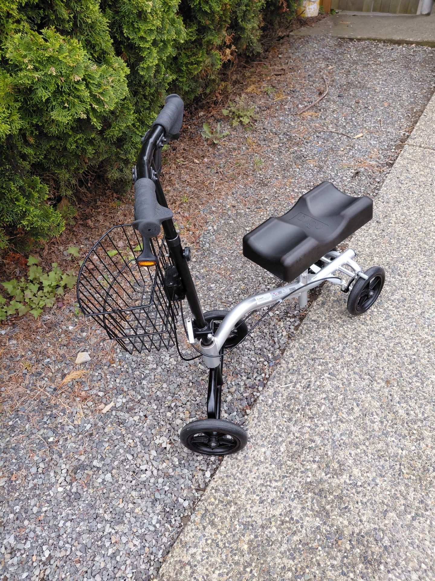 Knee Scooter