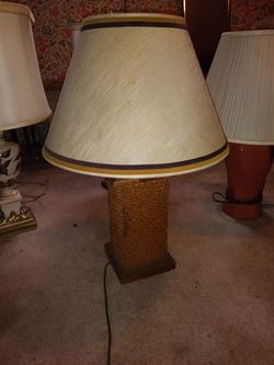 Wood base lamp