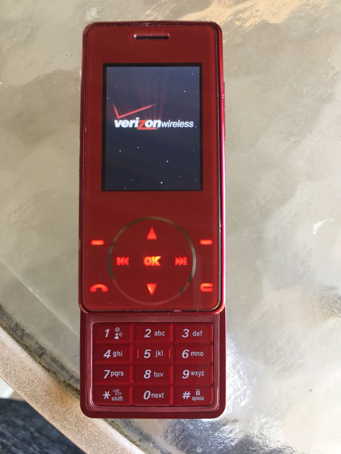 LG Chocolate VX8500 Red (Verizon) Cell Phone
