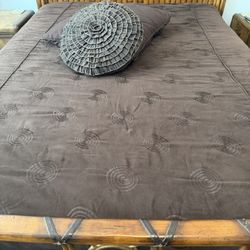 Thick Brown Soft Queen Sized Comforter Plus 2 Pillows 