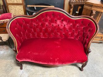 Red Velvet Victorian-Style Settee