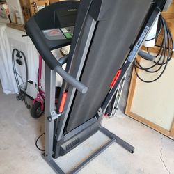 Weslo Fold Up Bluetooth Treadmill