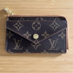 Louis Vuitton Monogram Canvas Card Holder