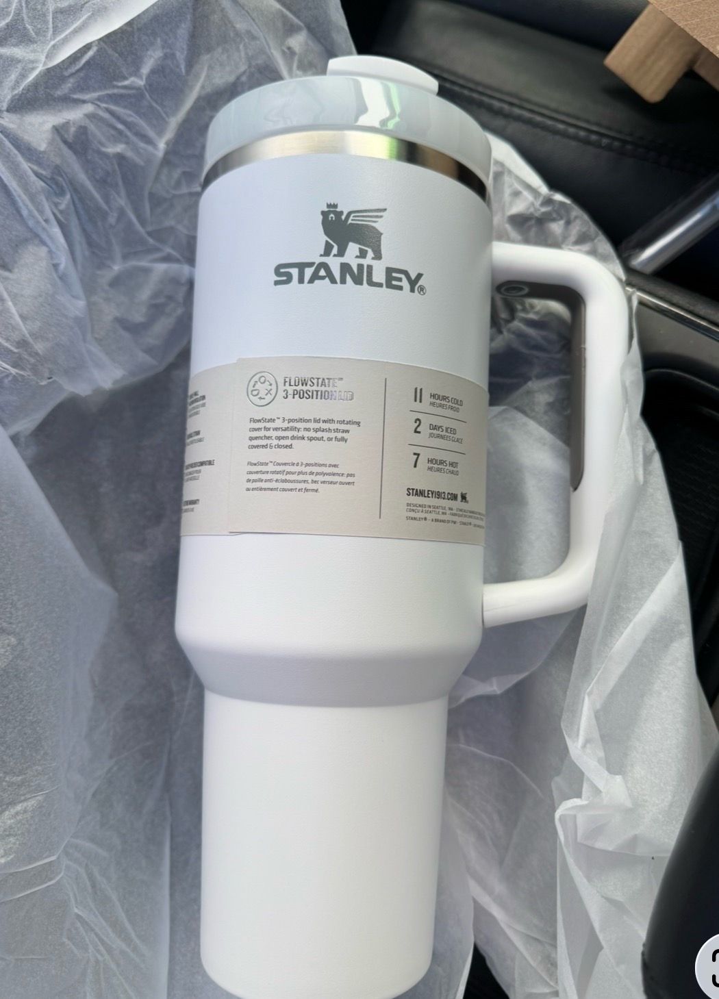 Stanley 40 oz new box and straw