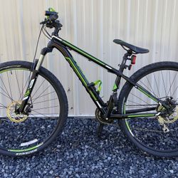 Trek Wahoo 29er Excellent Condition 