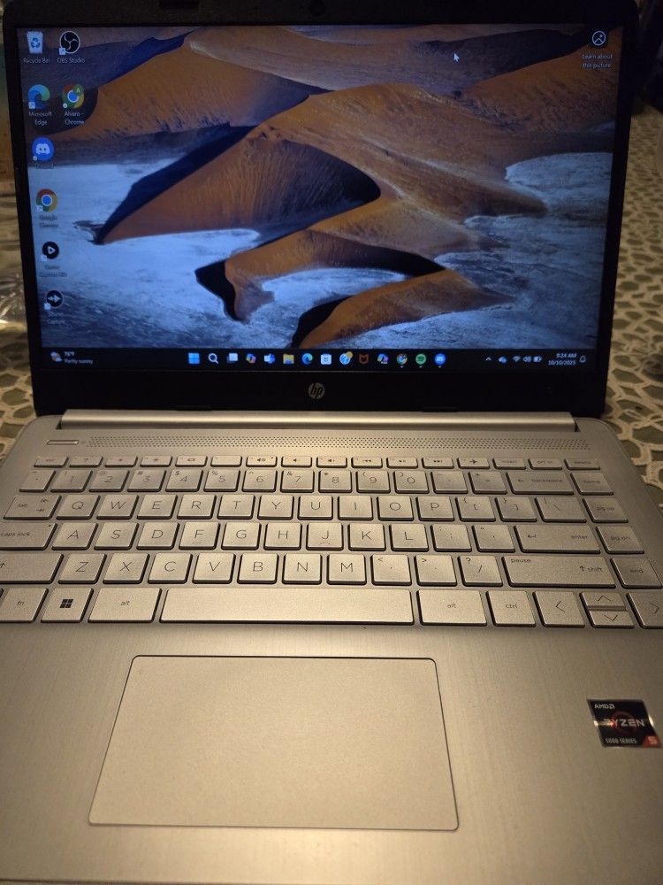 HP 15 inch Laptop, HD Display, AMD Ryzen 5 5500U, 8 GB RAM, 256 GB SSD, AMD Radeon Graphics, Windows 11 Home, 14-ef2099nr (2023),Silver
