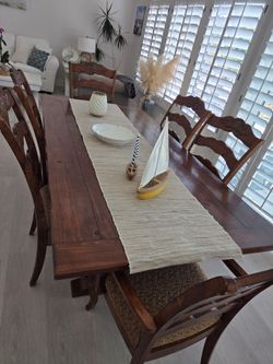 Solid Wood Dining Room Table and Chairs