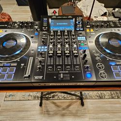 Pioneer  XDJ-XZ-4 Board