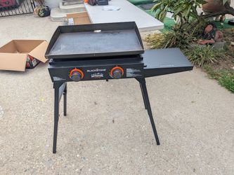 Blackstone, stand and accessories