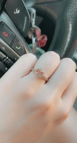 Gold ring size 6.5