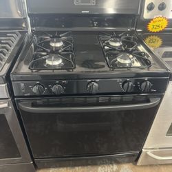 USED HOTPOINT GAS STOVE 