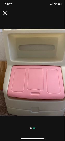 Toy box