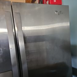 Whirlpool 2 Door Fridge