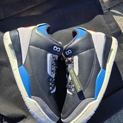 Jordan 3 Rare Air sizes: 6, 8, 8.5, 9.5 (Pick Up)