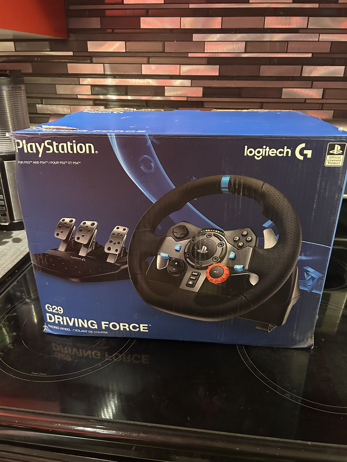 PlayStation Logitech Racing Wheel