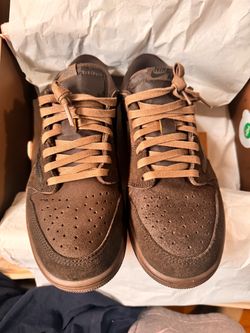 Nike Air Jordan 1 Low OG x Travis Scott Velvet Brown