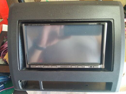 KENWOOD DDX6019 Touch screen with DVD Player /Radio