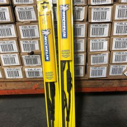 WIPER BLADES ALL SIZES SALEEEE