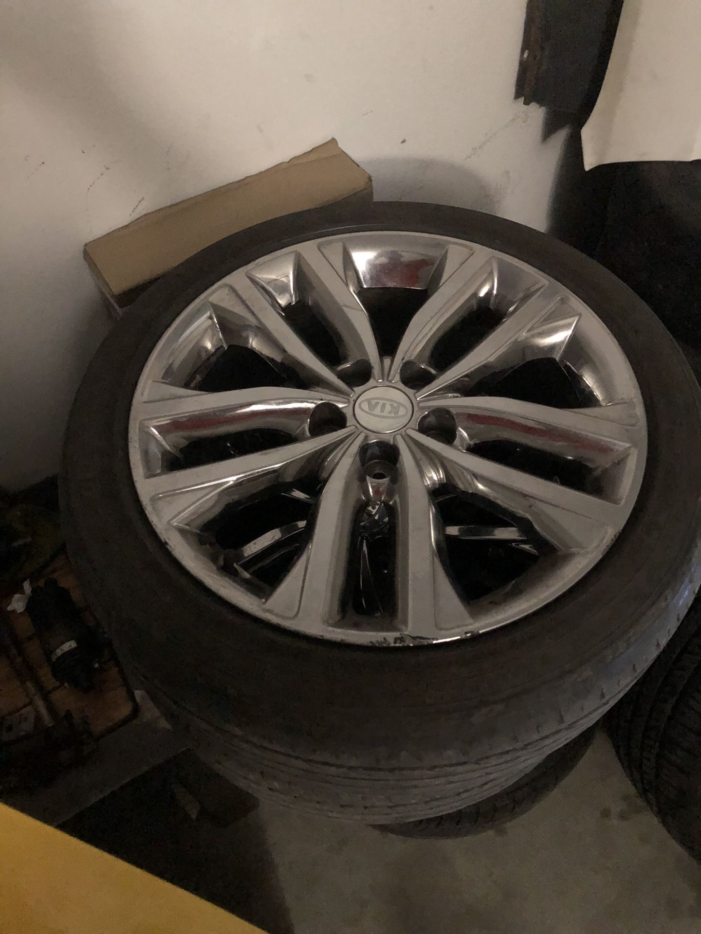 18in Kia chrome wheels