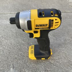 DEWALT 20V MAX Cordless1/4”Impact Driver 