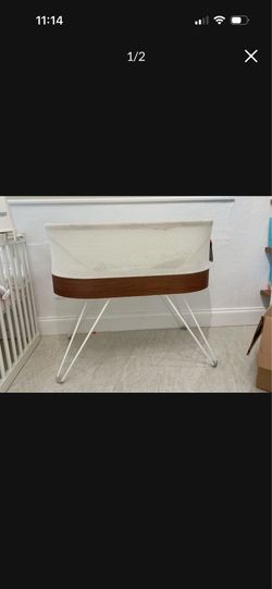 Snoo bassinet