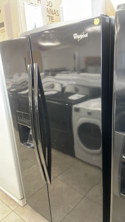 Whirlpool refrigerator side by side
