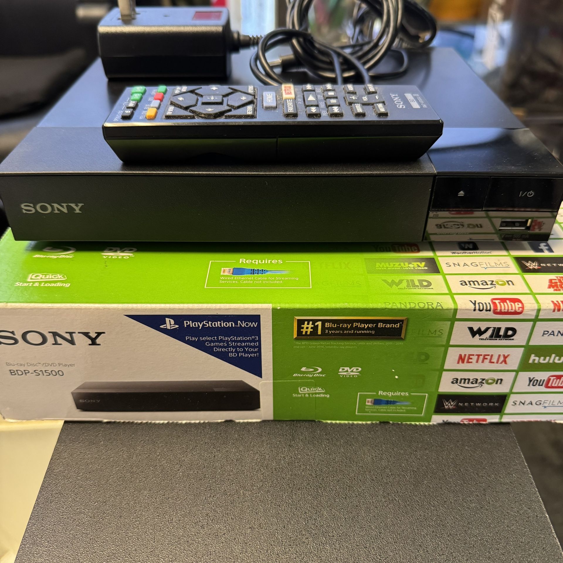 SONY BDP-S1500 Blu-Ray DVD SMART Player Very Good Condition