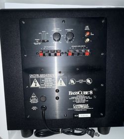 Cambridge soundworks BaseCube 8 Subwoofer