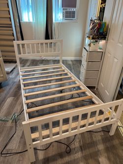 White Wood Twin Bed Frame with Slats