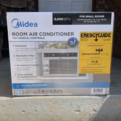 BRAND NEW Midea 5,000 BTU 150 Sq ft Mechanical Window Air Conditioner, White, MAW05M1WWT