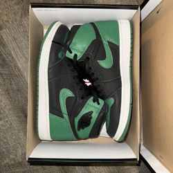 Jordan 1 Retro Pine Green 1$ (8.5M)