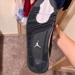 Jordan 4