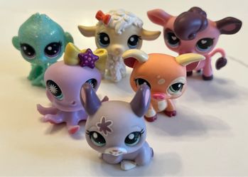6 Littlest Pet Shop (LPS) Figures