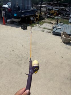 Shakespeare Scooby-Doo 30" Kids Spincast Fishing Rod & Reel Combo