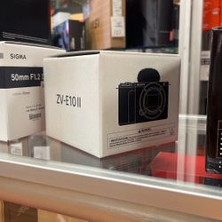 Sony ZV-10 II With 16-50mm Lens