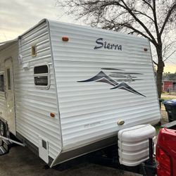 2005 Forest River Sierra Sport