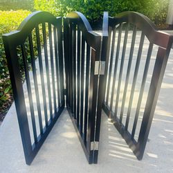 27.6” Tall Freestanding Pet Gate – 4 Panel Foldable Wooden Safety Gate