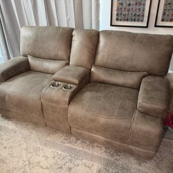 Warrendale Power Reclining Living Room Set – $1800 OBO