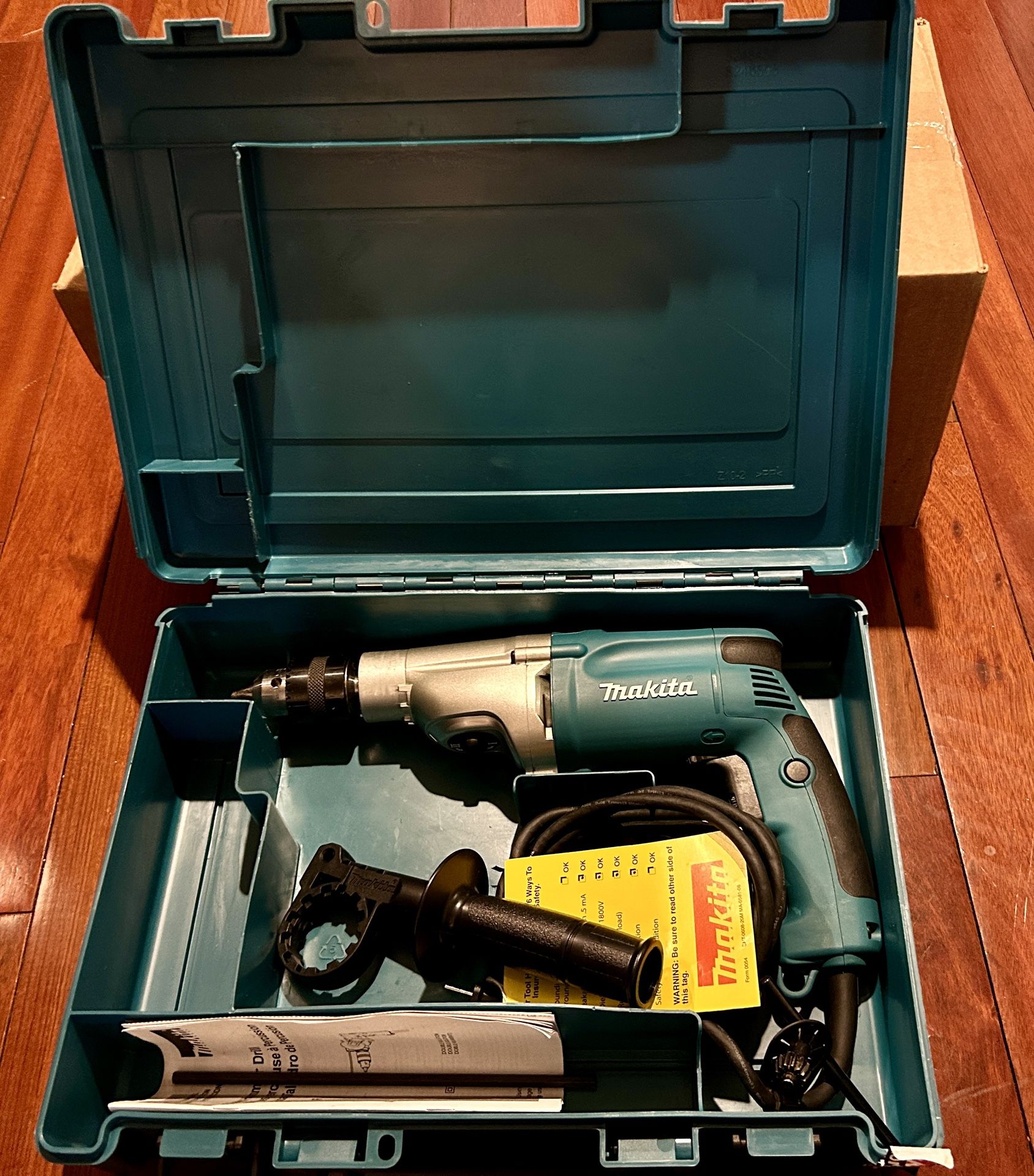 Makita Corded Hammer Drill HP2050-R 6.6 Amp 3/4" - MAKITA Refurbished