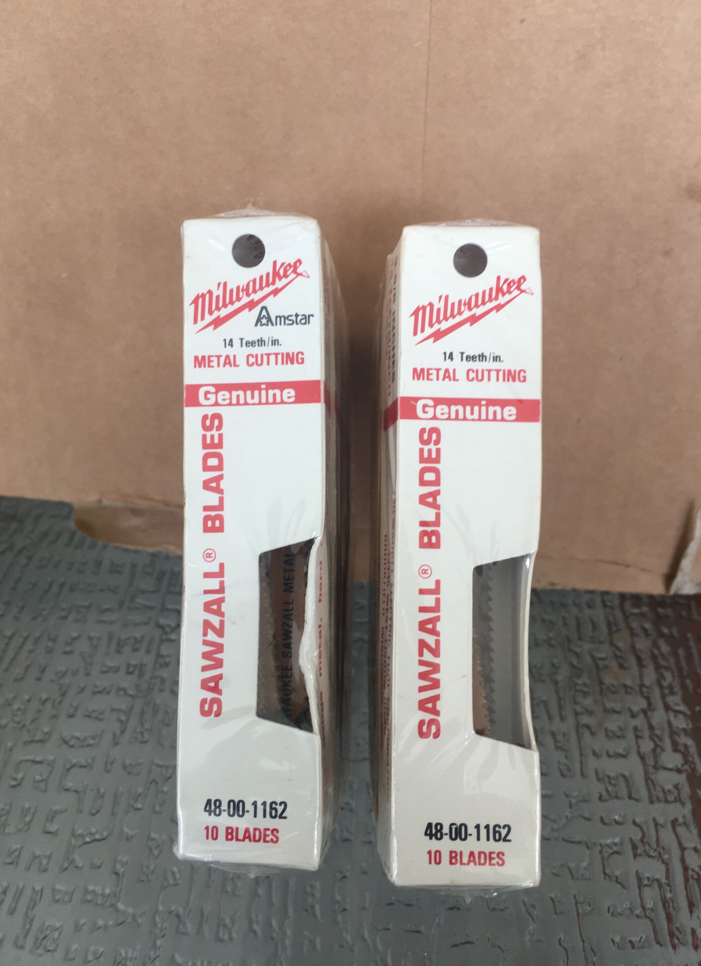 10 Boxes 100 Blades in total Milwaukee 3 -5/8 . 14 Teeth / Inch Metal Cutting Saw Saw Blades