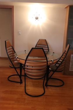 Glass Table With 4 Chairs