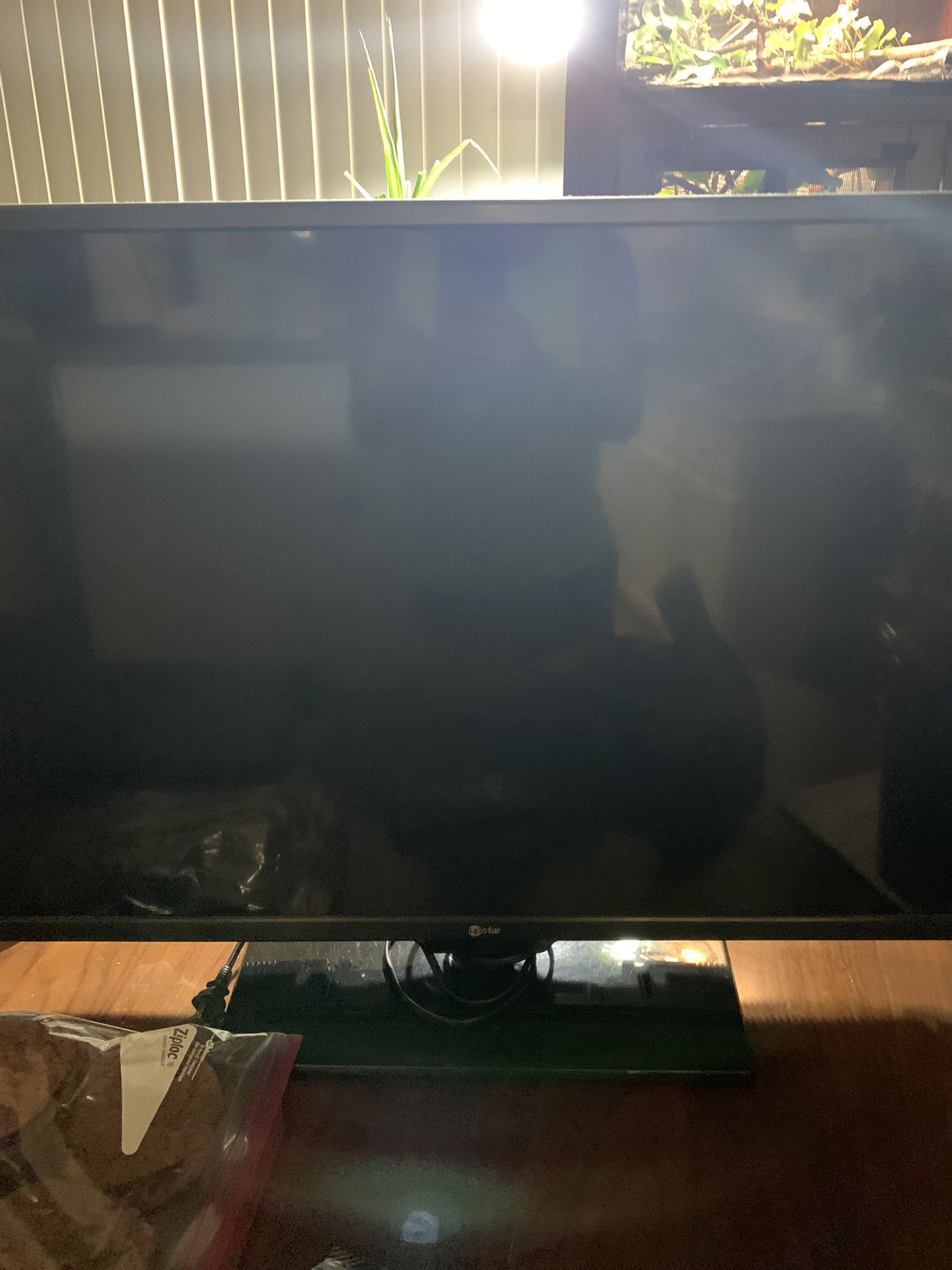 Tv HD Flatscreen 36” great condition