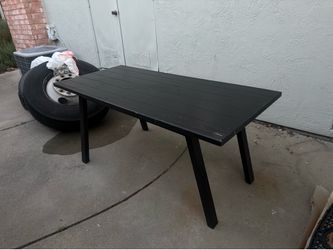 Black Table / Desk